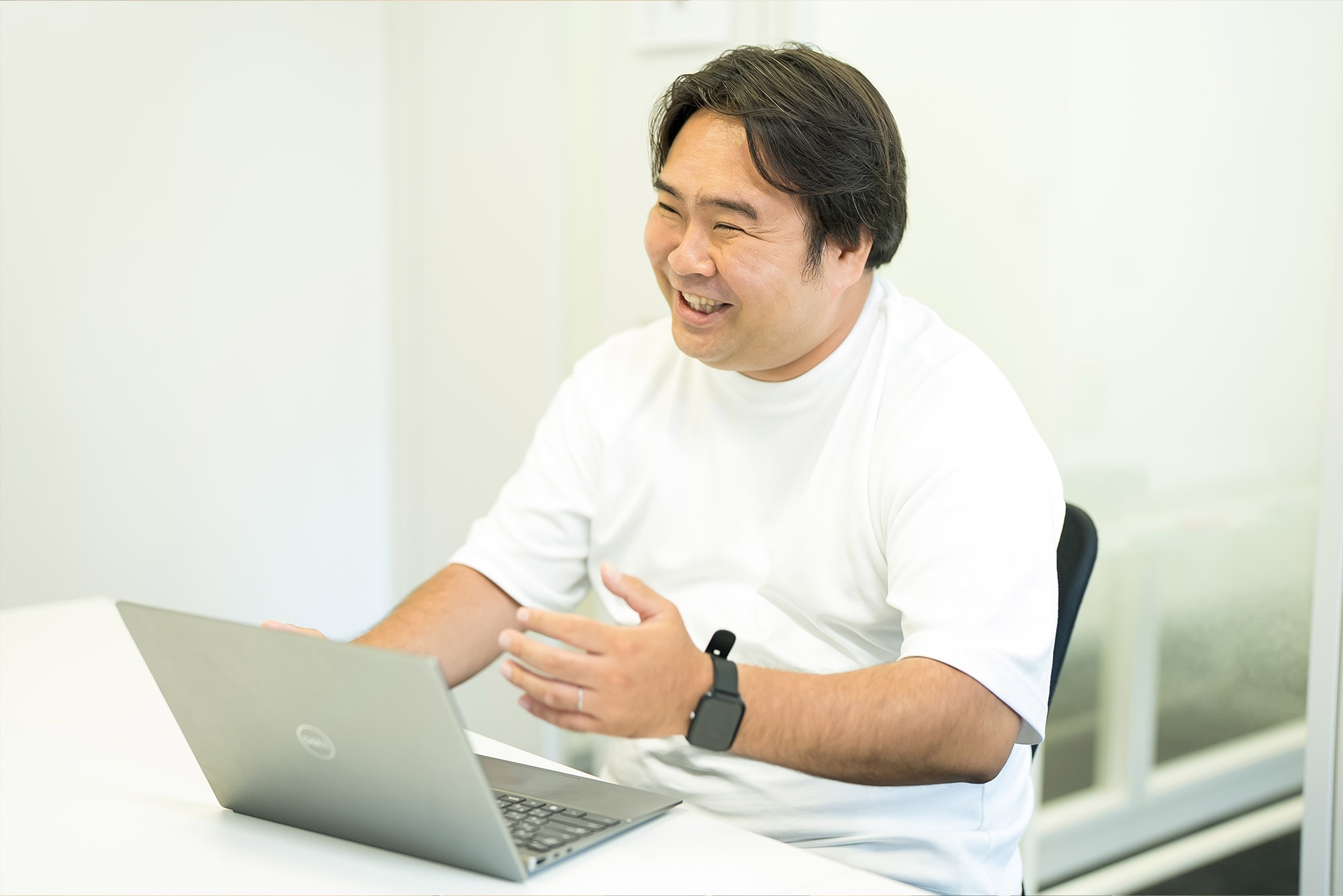 デコボコベース株式会社