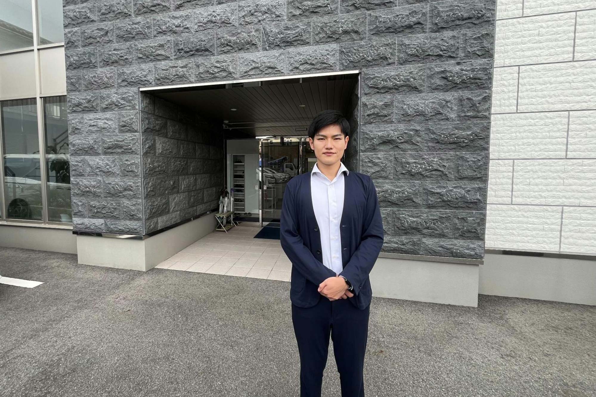 小売業（オンラインショップ）