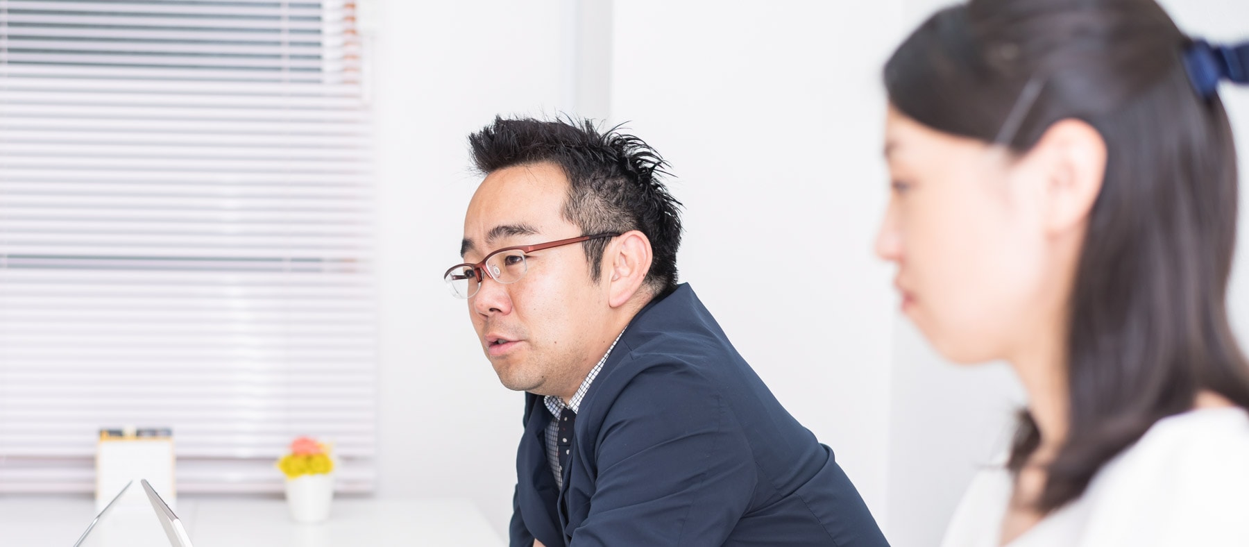 SSMotherホールディングス株式会社取締役 長谷川 現 氏/経理部 小西 美穂 氏