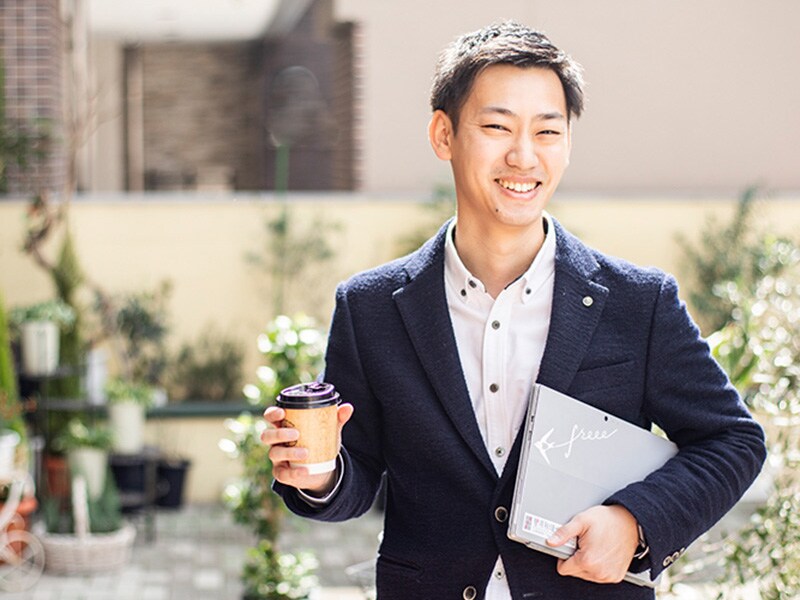 エンジョイント税理士法人 税理士 代表 智原翔悟様