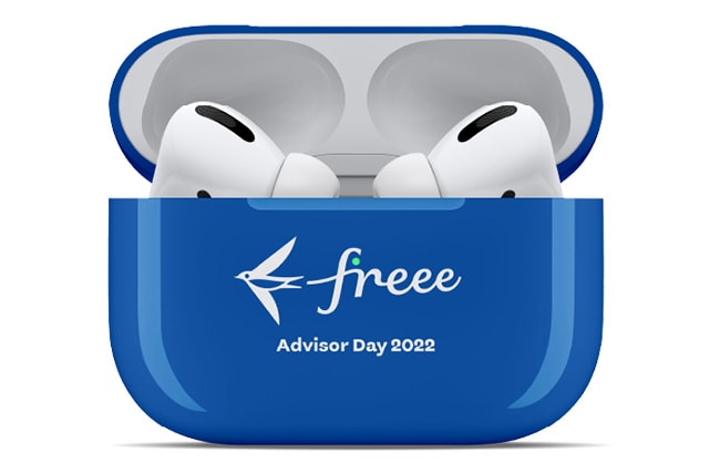 Apple AirPods（第3世代）& freeeオリジナルケース
