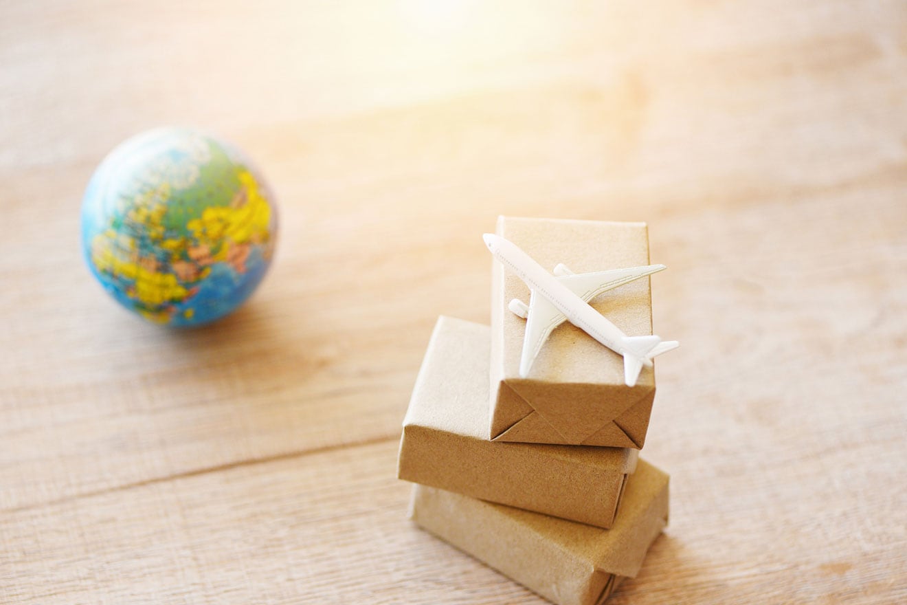 関税の勘定科目は？輸入に発生する税金を解説 | 経営者から担当者にまで役立つバックオフィス基礎知識 | クラウド会計ソフト freee