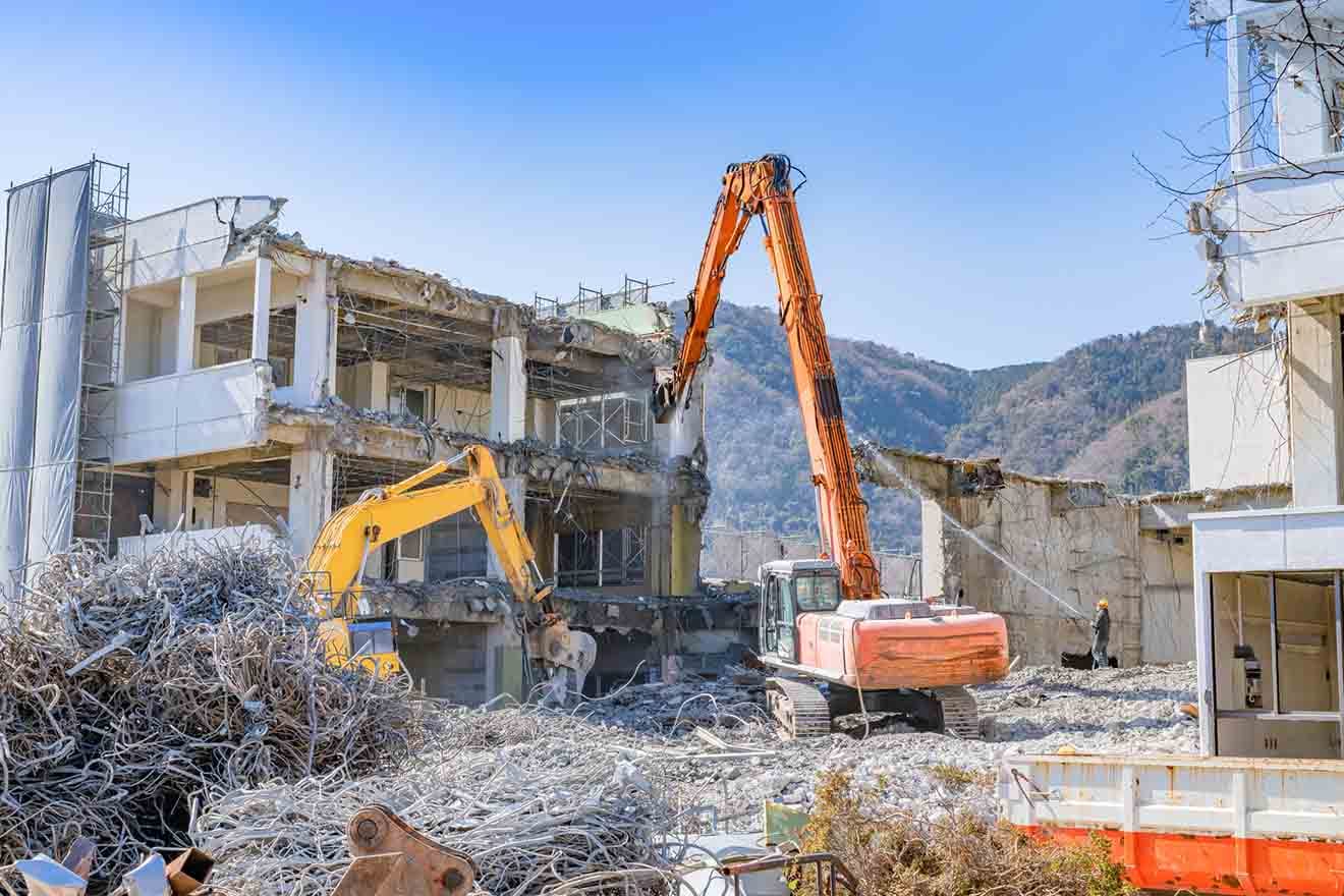 自身で解体・移設できる方 （空き家の解体は自分でできる？必要