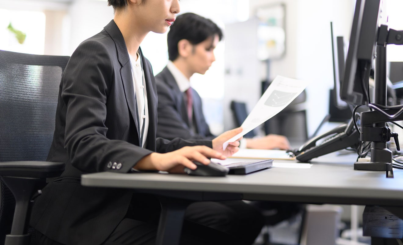 コーポレート部門の役割とは？主な部署と業務内容、やりがい、課題などをわかりやすく解説