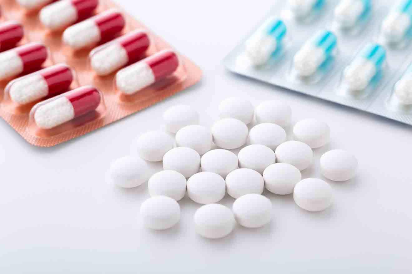 薬代の勘定科目は? 経費にできる薬代の種類や仕訳方法を解説