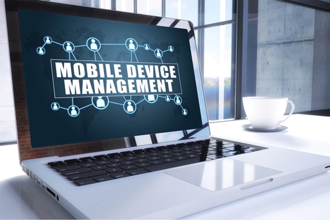 MDM（モバイルデバイス管理）とは？主な機能やメリット、選び方のポイントを解説