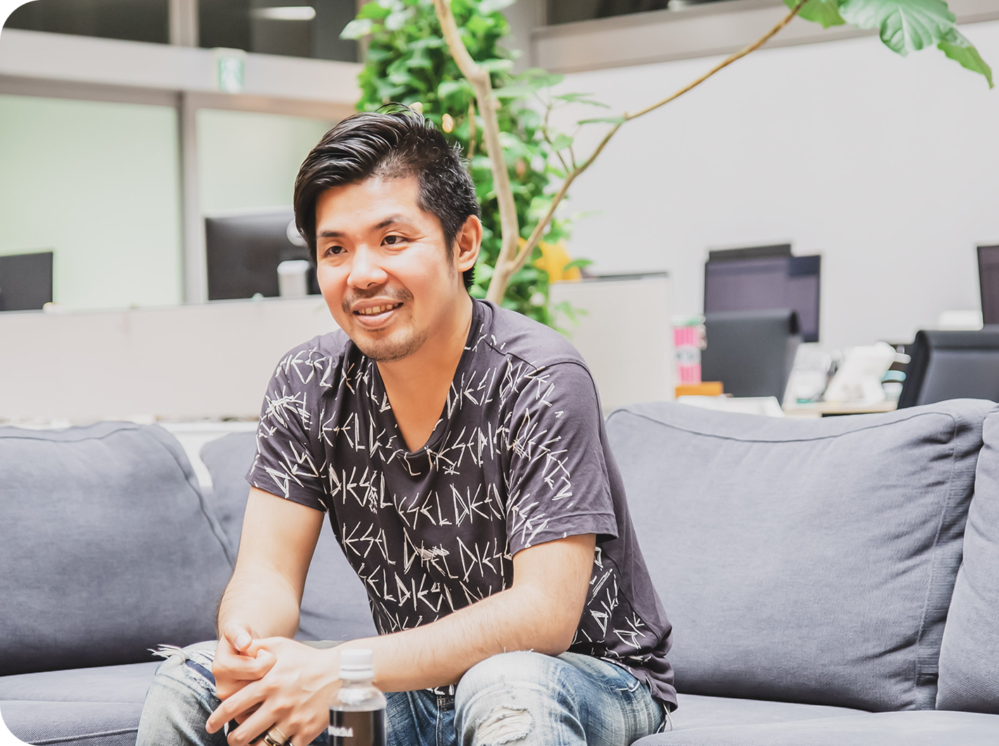 株式会社ラクスル